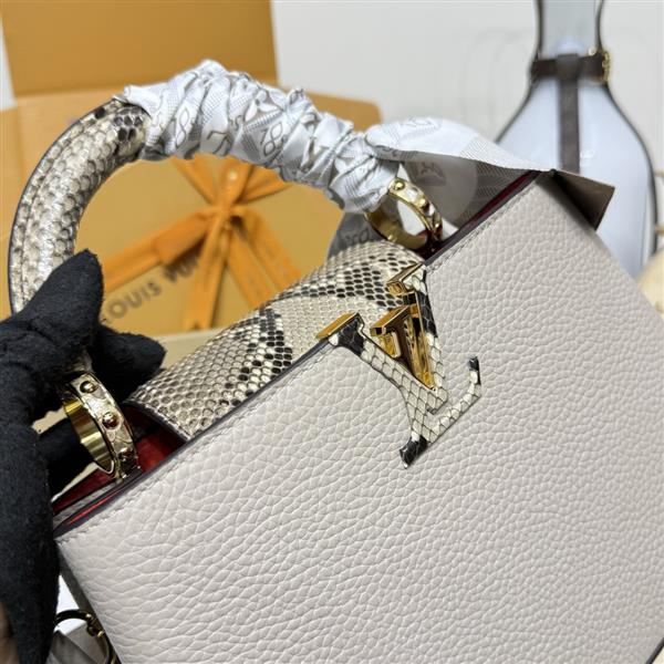 2026120164252933 820